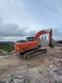 Buy Hitachi ZH200-5A Used Excavator / 6 Buy Hitachi ZH200-5A Used Excavator / 6