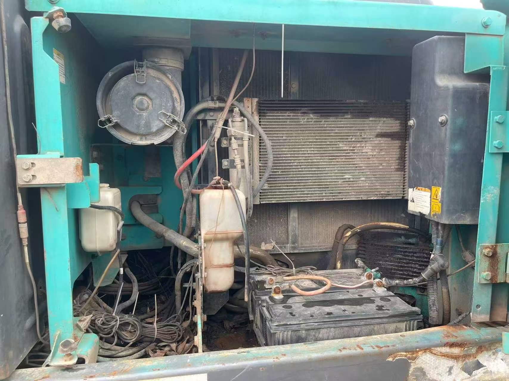 Buy Kobelco SK130 Used Excavator / 5