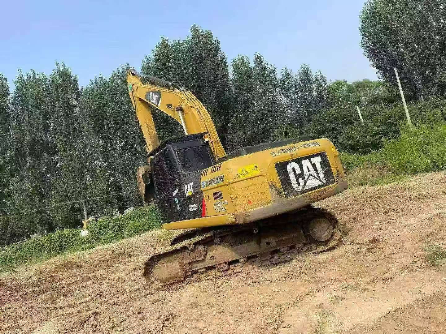 Buy Caterpillar 320D Used Excavator / 3