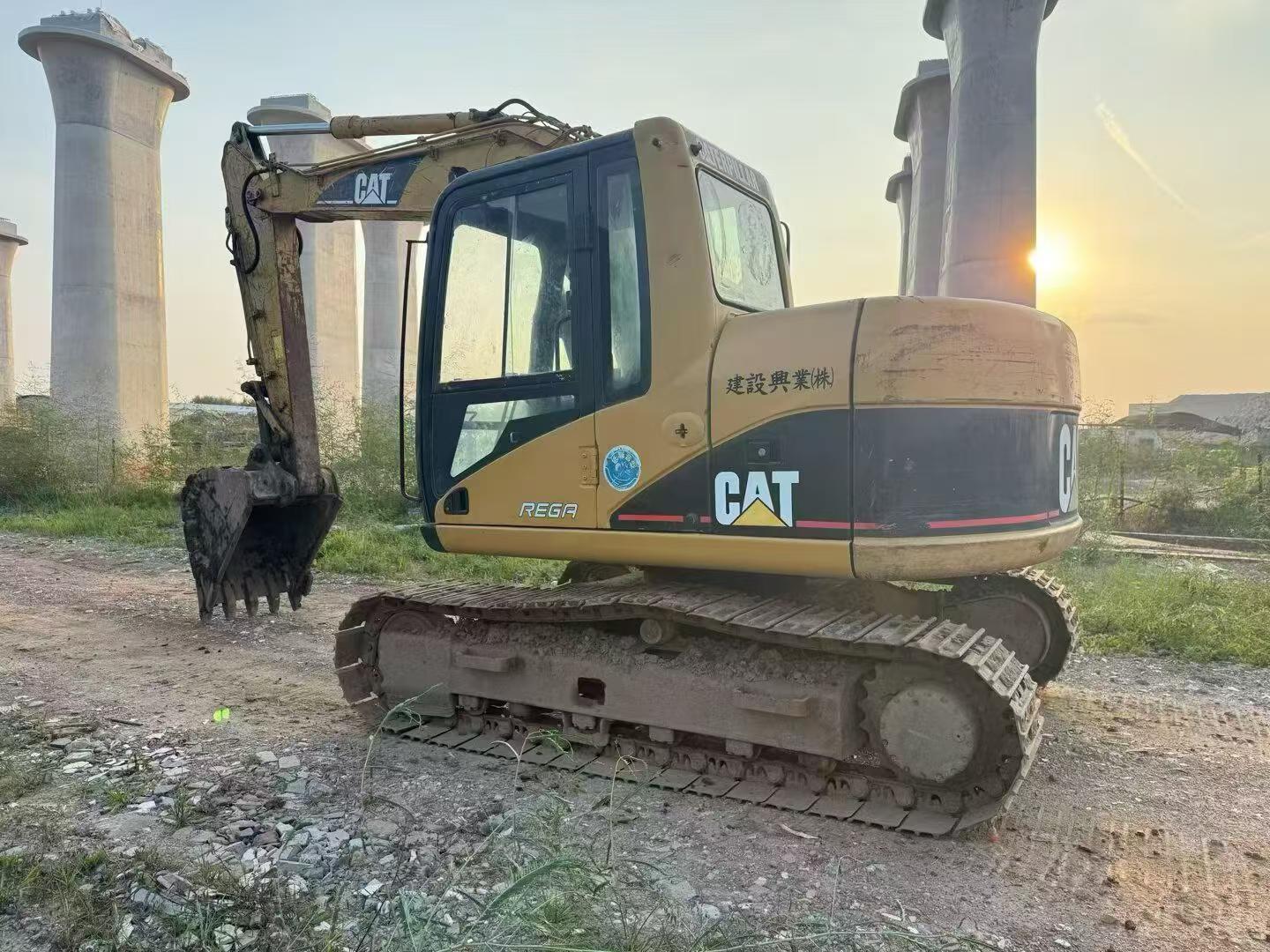 Buy Caterpillar 311C Used Excavator / 2
