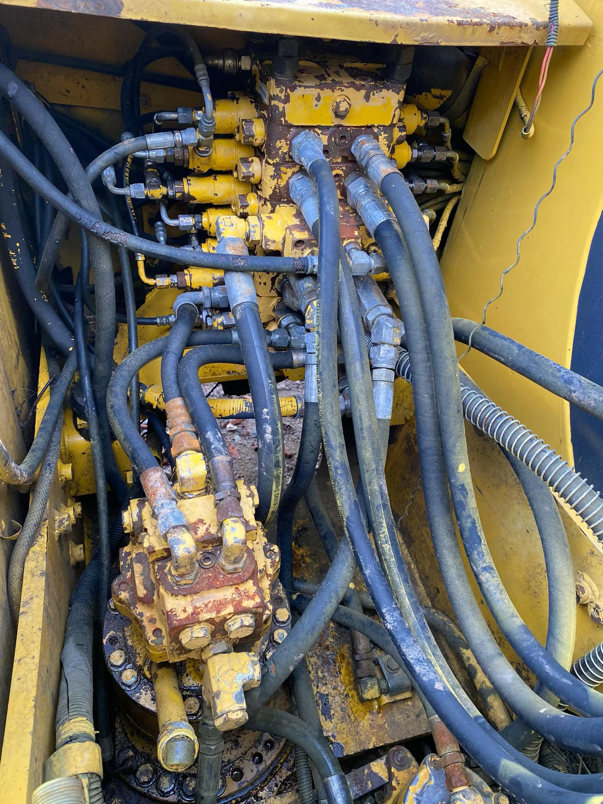 Buy Komatsu PC120-6E Used Excavator / 5
