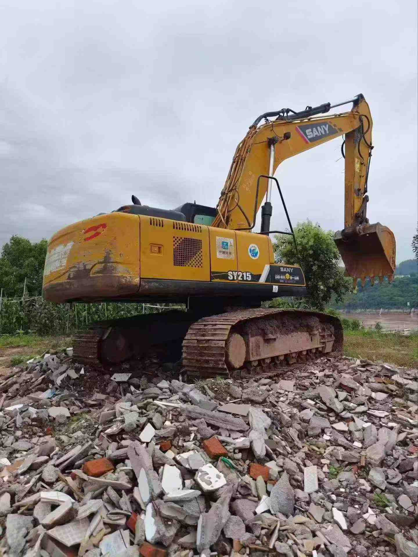Buy Sany SY205C Used Excavator / 9
