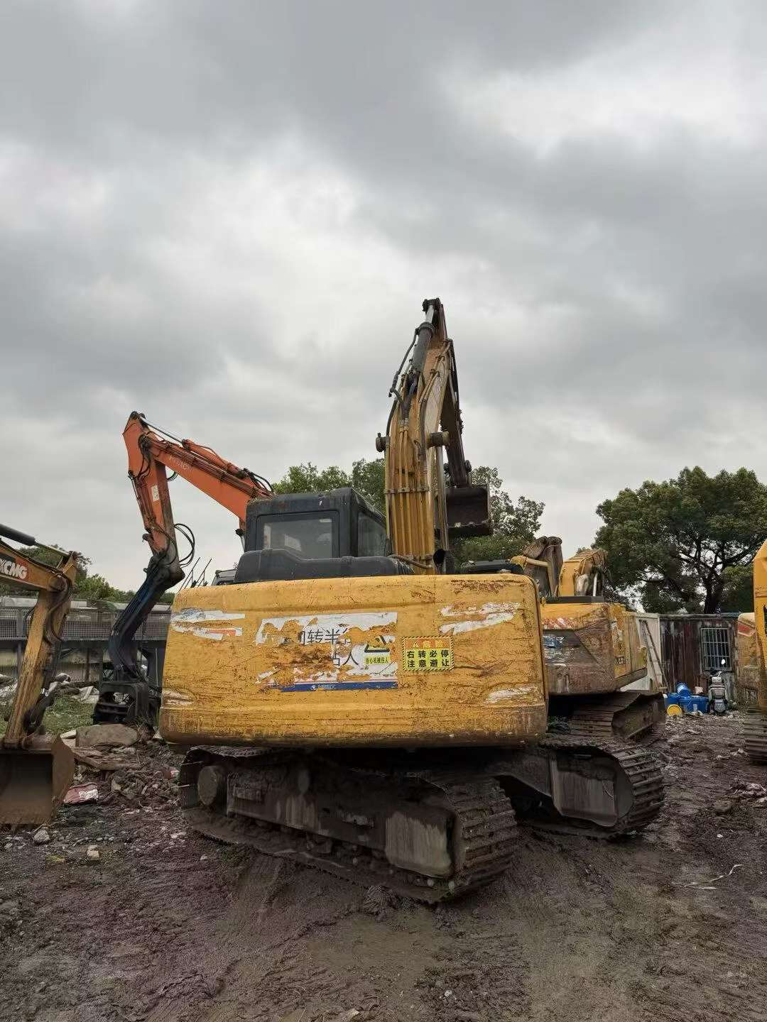 Buy Sany SY125C Used Excavator / 3