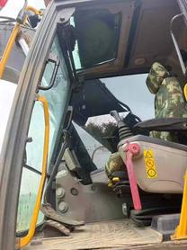 Buy Volvo L250G Used Excavator / 6 Buy Volvo L250G Used Excavator / 6
