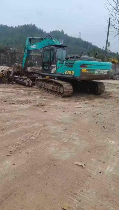 Buy Kobelco SK270D Used Excavator / 1