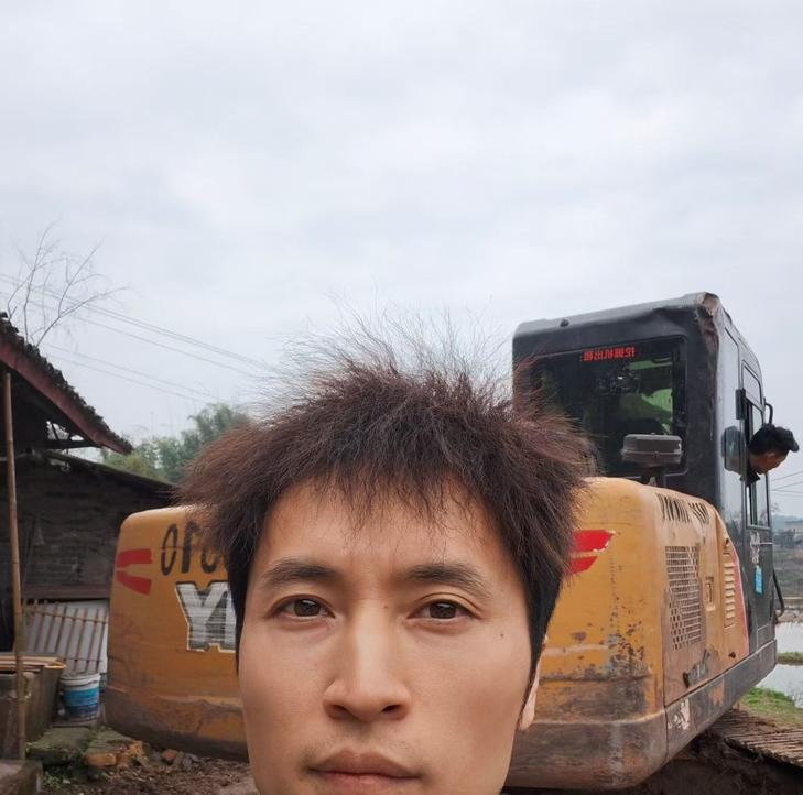Buy Sany SY135 Used Excavator / 1