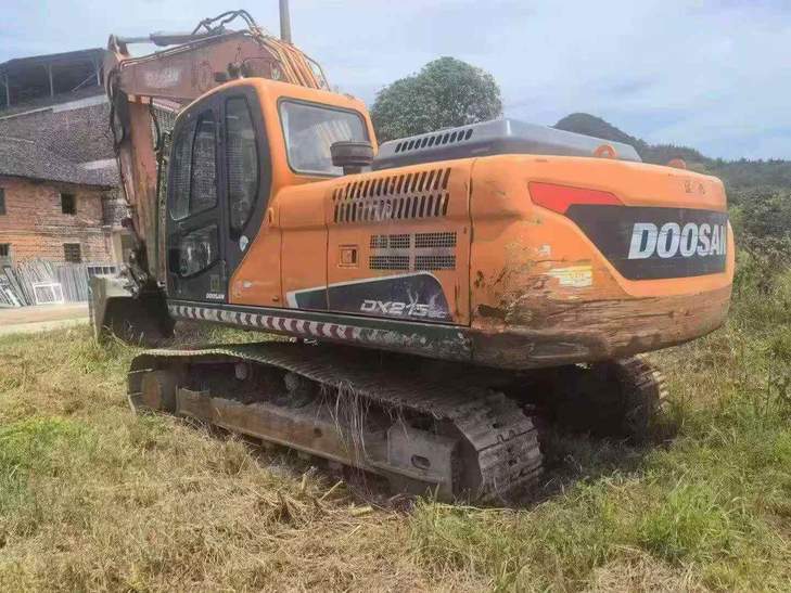 Buy Doosan DH215-7 Used Excavator / 1