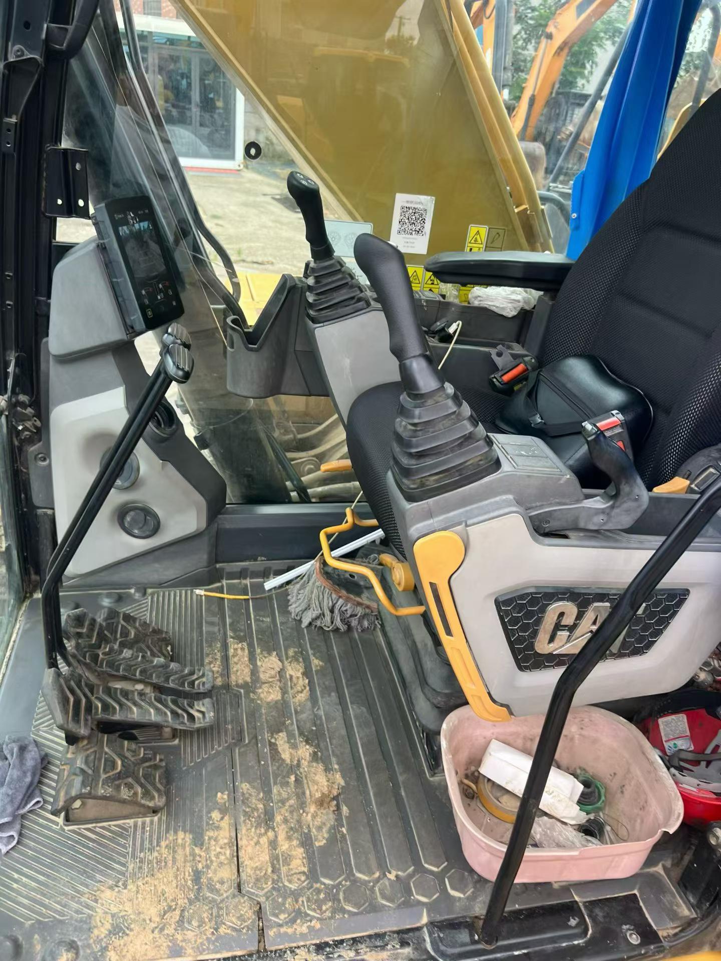 Buy Caterpillar 320GC Used Excavator / 9