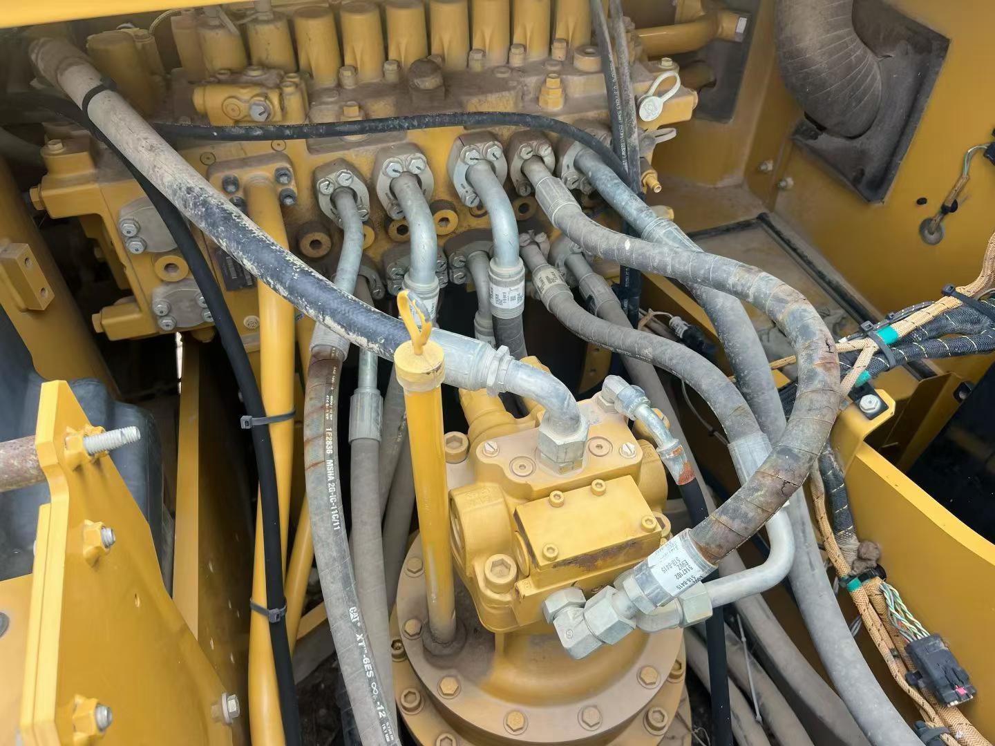 Buy Caterpillar 320GC Used Excavator / 3