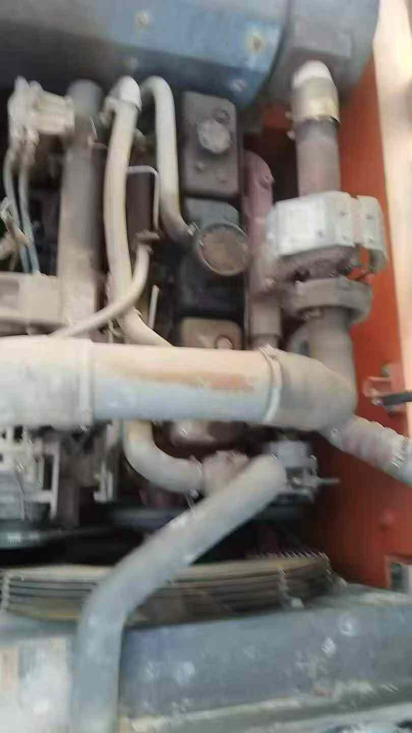 Buy Doosan DX260LC Used Excavator / 2