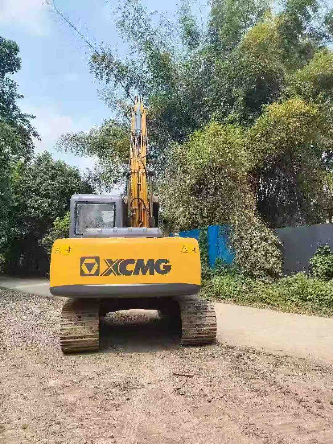 Buy XCMG XE150 Used Excavator / 3