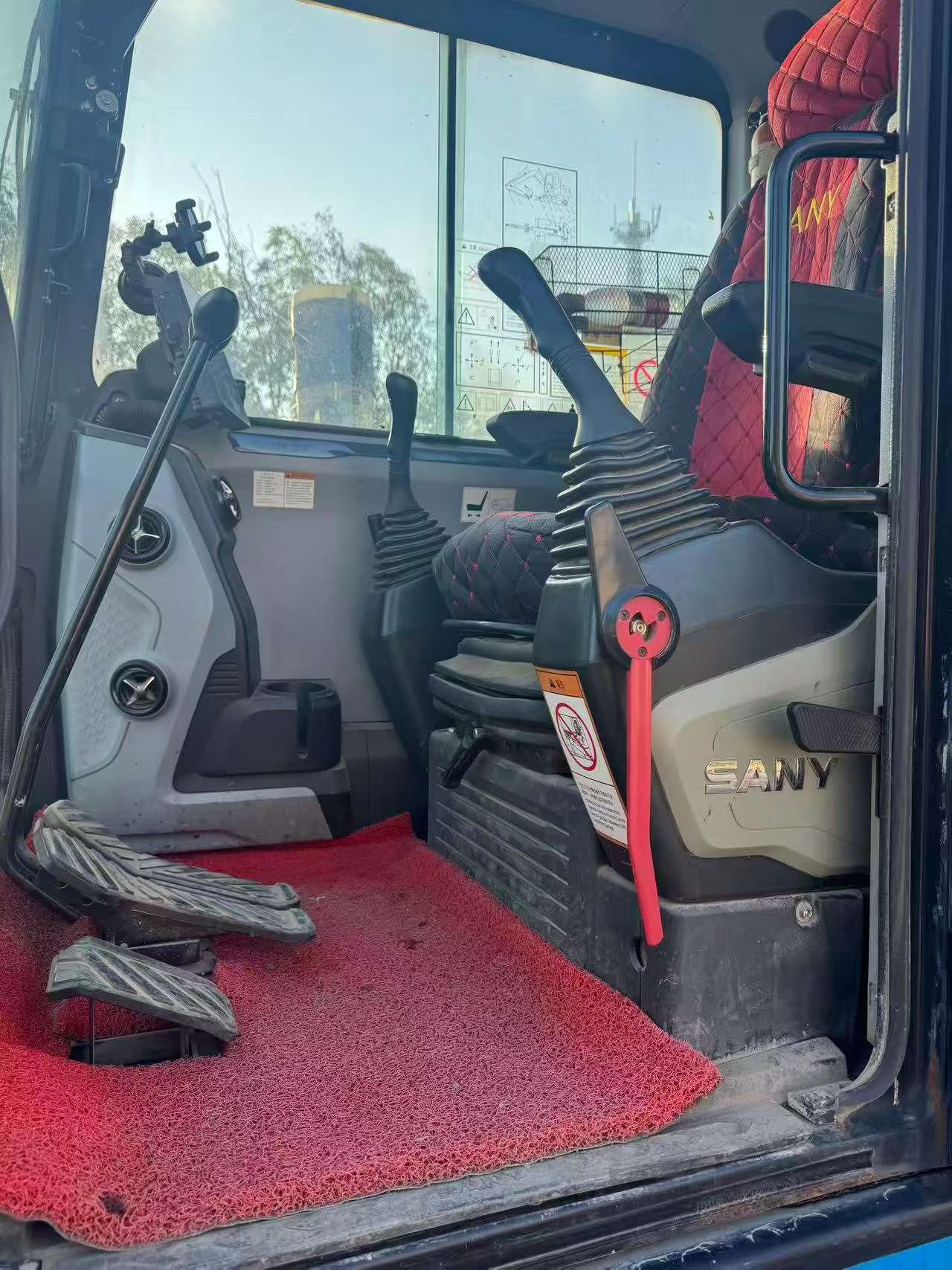 Buy Sany SY60 Used Excavator / 8