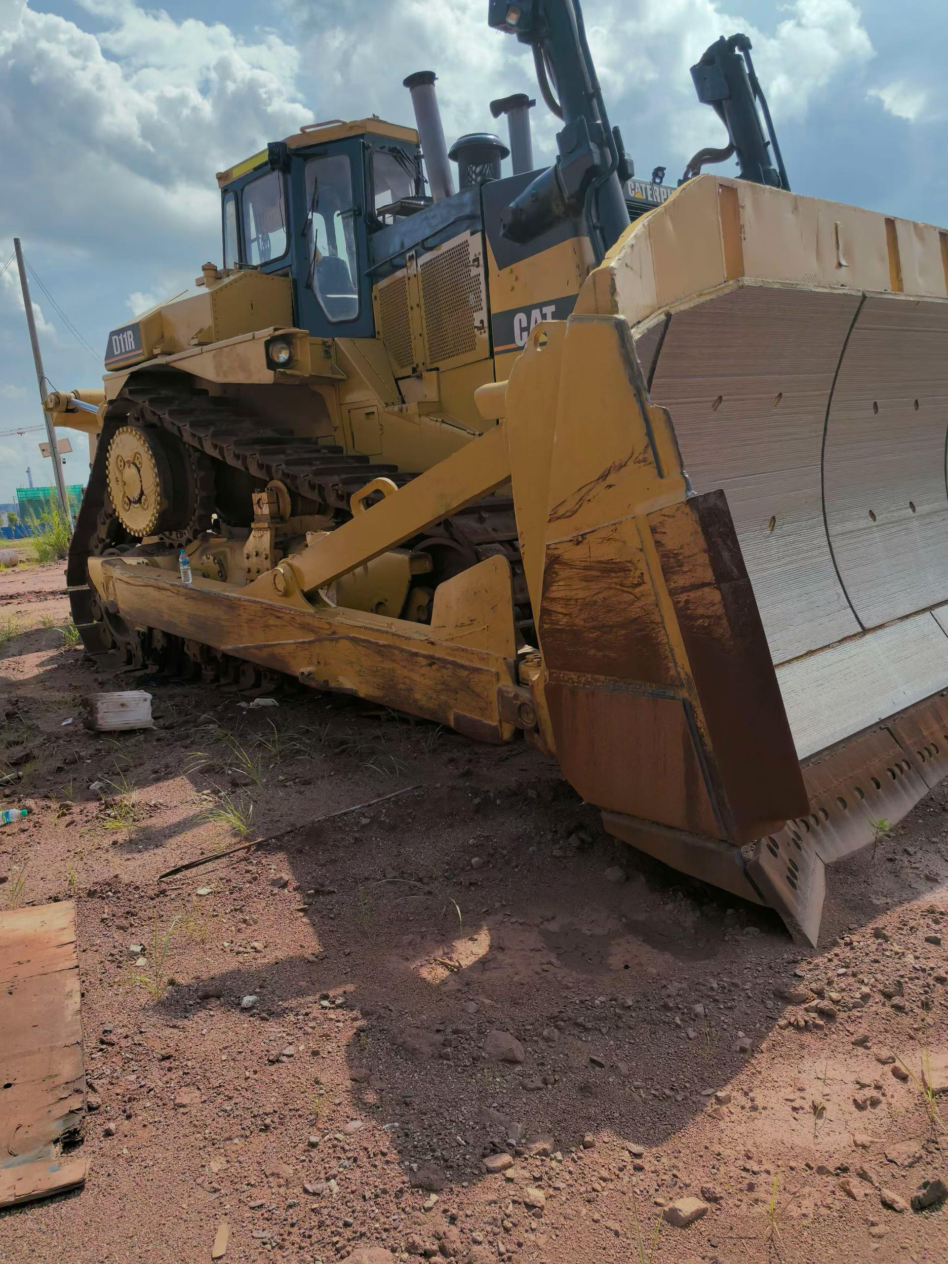 Buy Caterpillar Used Excavator / 6