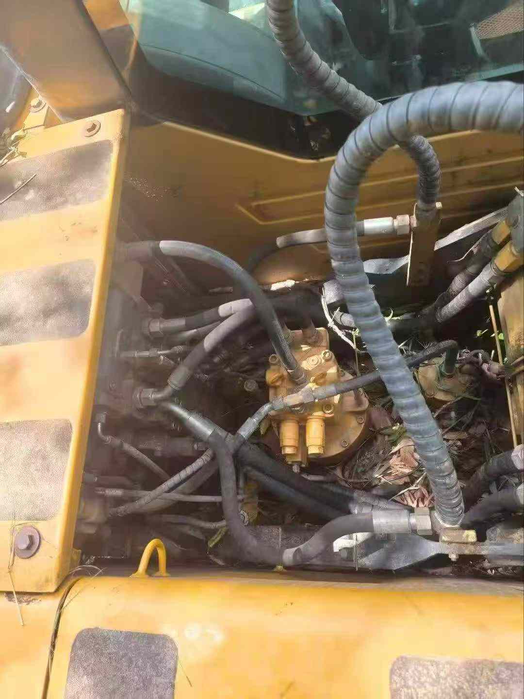 Buy Sany SY215C Used Excavator / 2