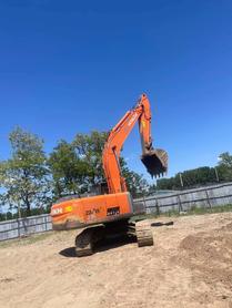 Buy Hitachi ZX240 Used Excavator / 3 Buy Hitachi ZX240 Used Excavator / 3