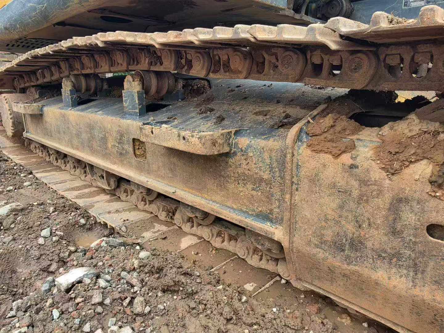 Buy XCMG XE200 Used Excavator / 2