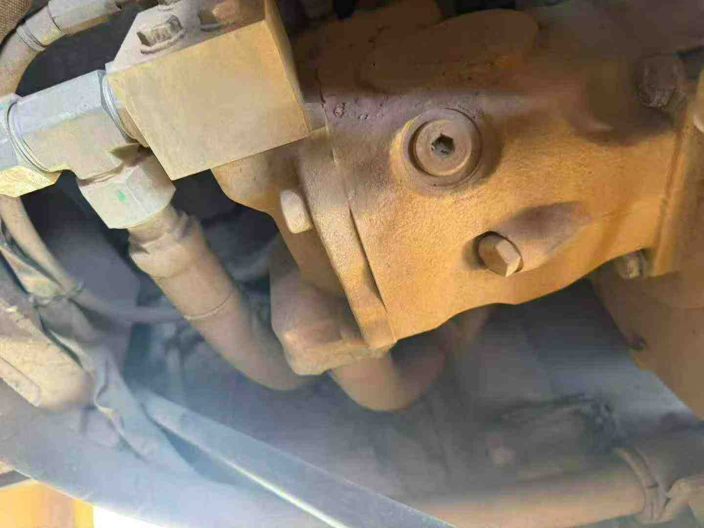Buy Caterpillar 307B Used Excavator / 4