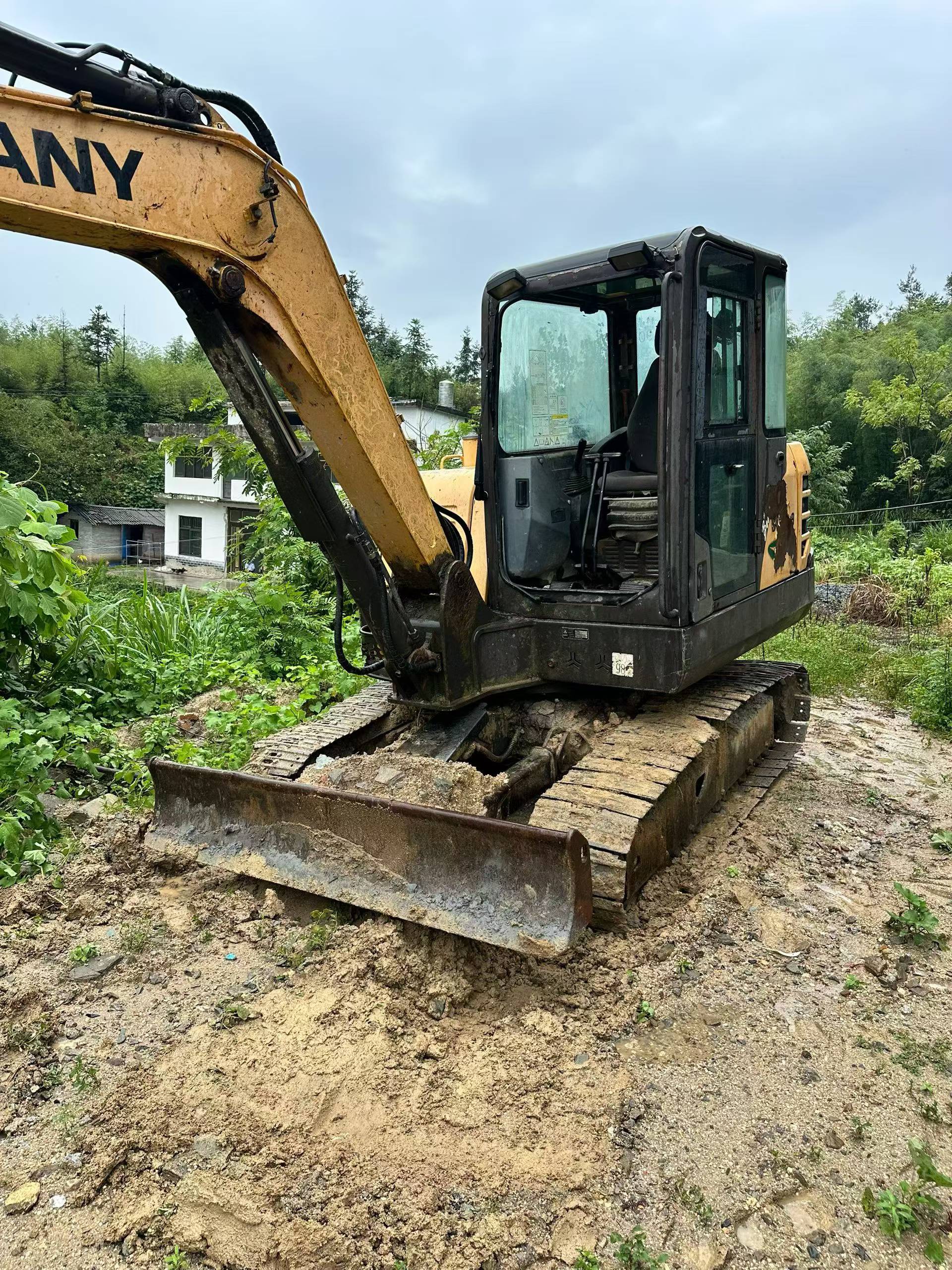 Buy Sany SY60 Used Excavator / 2