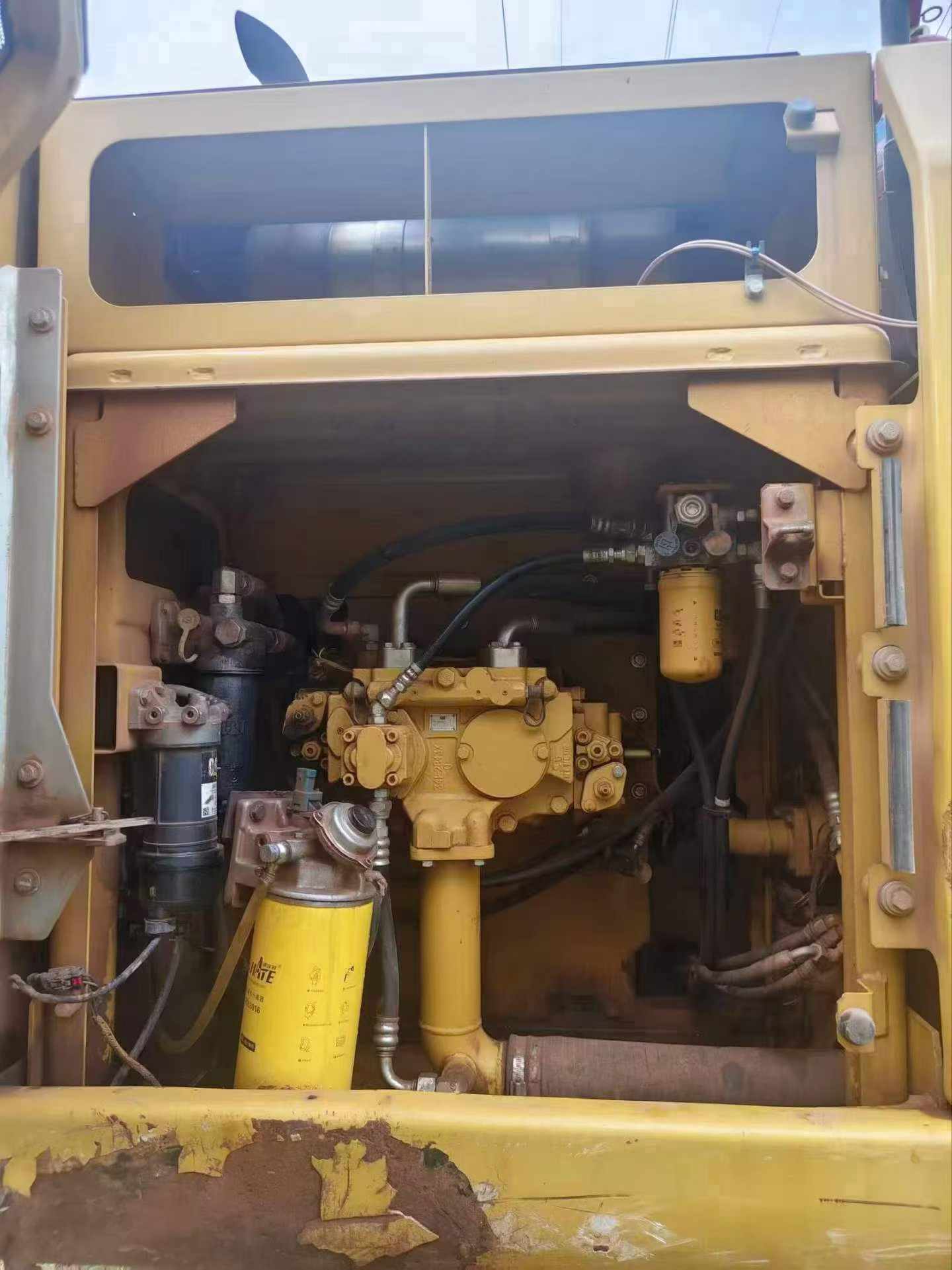 Buy Caterpillar 320E Used Excavator / 6