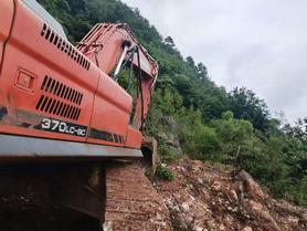 Buy Doosan DH370 Used Excavator / 5 Buy Doosan DH370 Used Excavator / 5