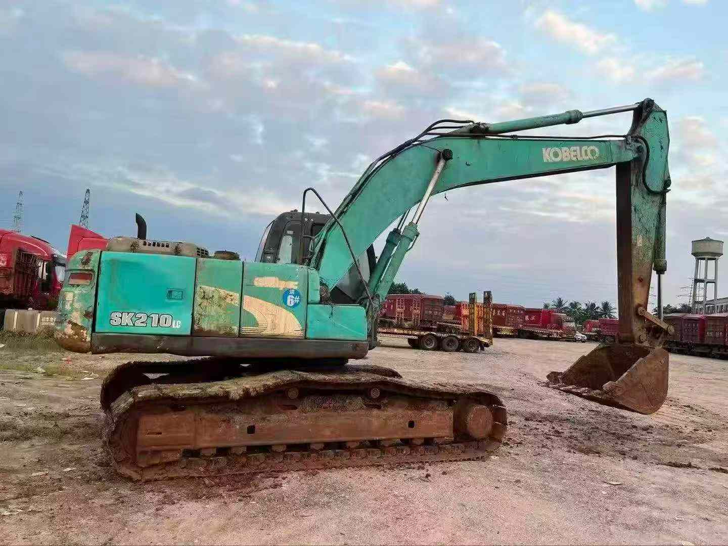 Buy Kobelco SK210 Used Excavator / 4