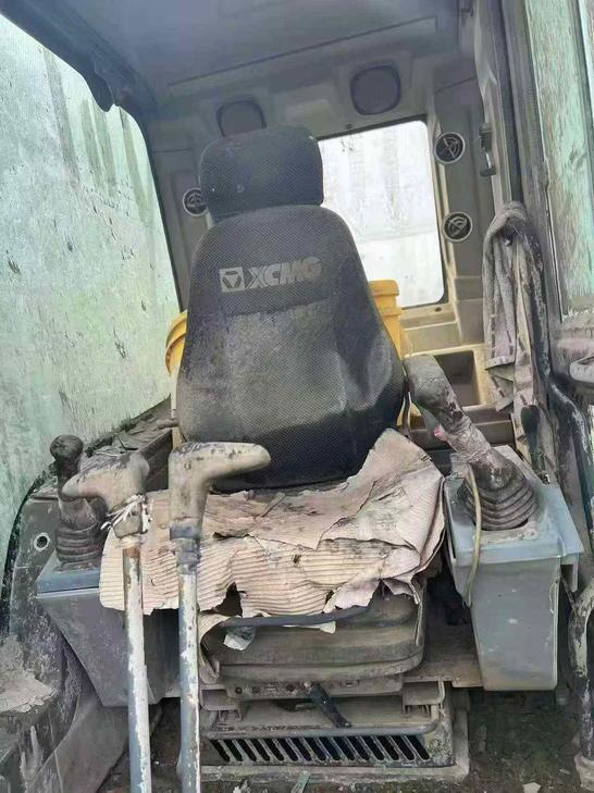 Buy Hyundai R215-7 Used Excavator / 1