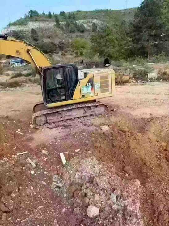 Buy Caterpillar 320GC Used Excavator / 1
