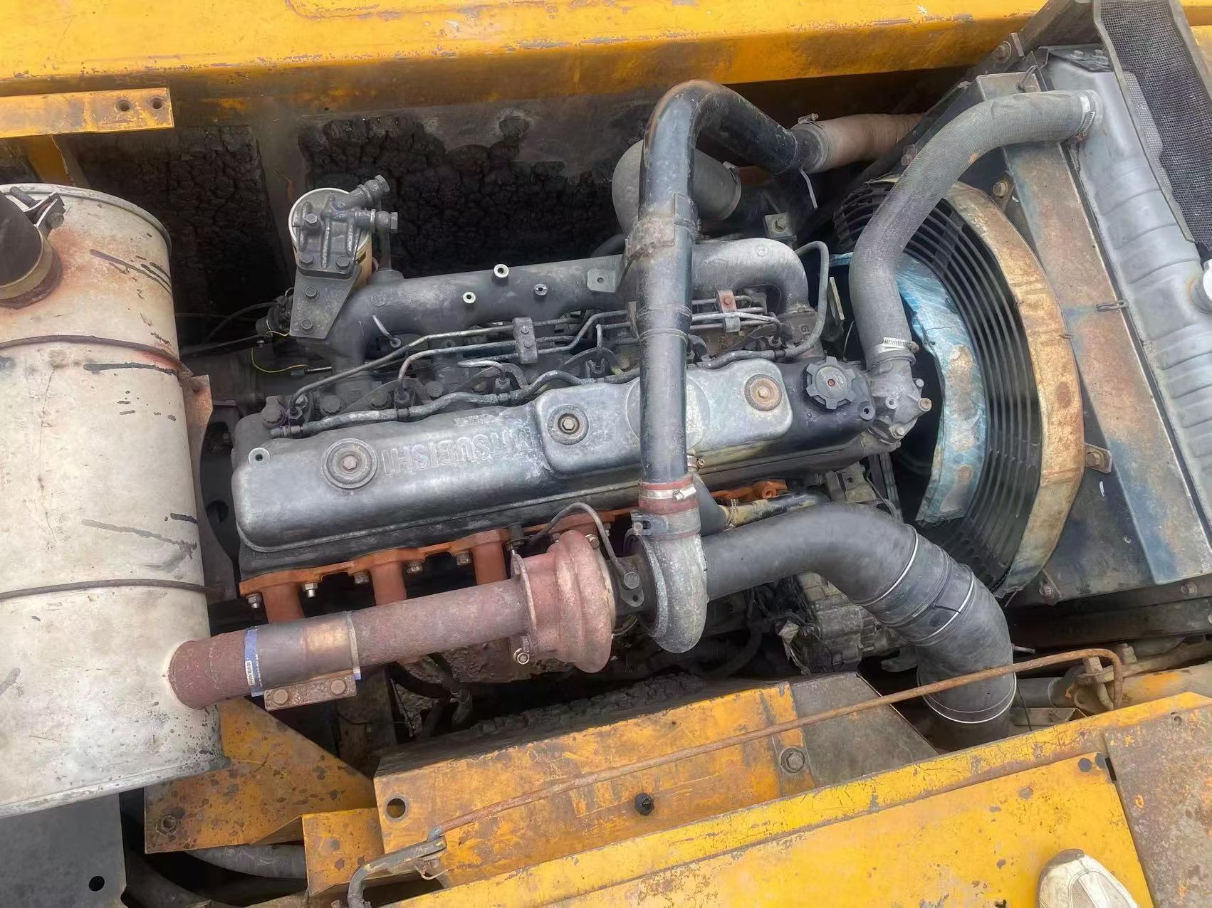 Buy Komatsu PC130 Used Excavator / 2