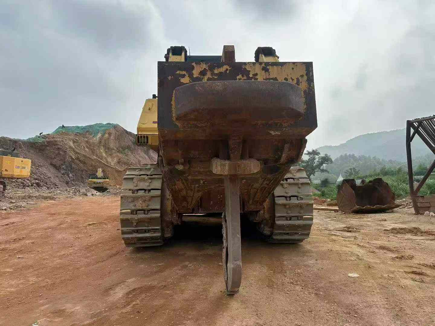Buy Komatsu WA475-10 Used Excavator / 8