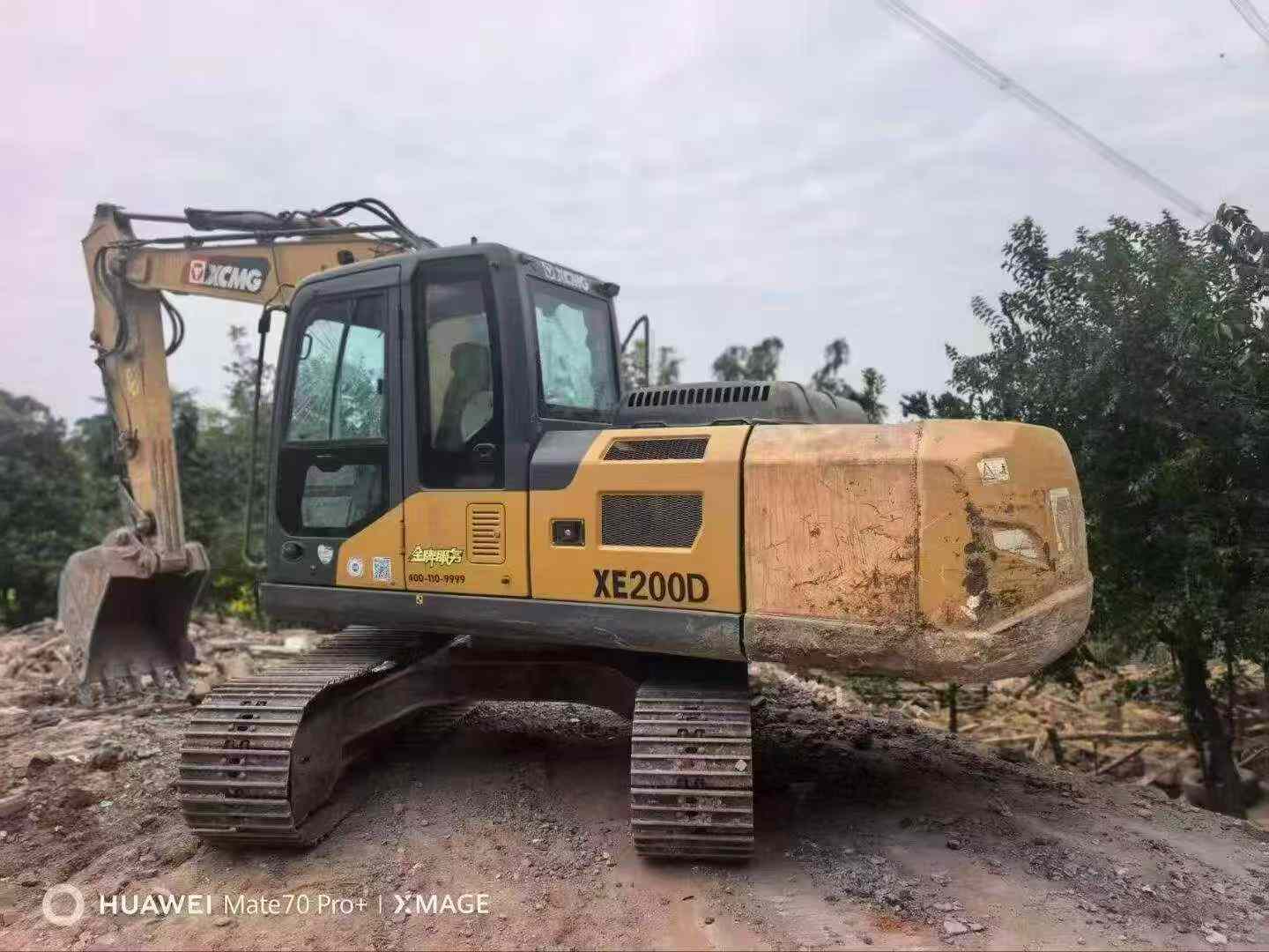 Buy XCMG XE135B Used Excavator / 4