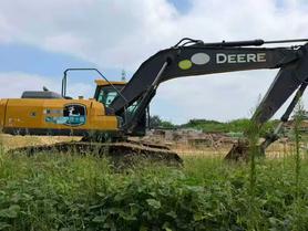 Buy JohnDeere E210 Used Excavator / 2 Buy JohnDeere E210 Used Excavator / 2