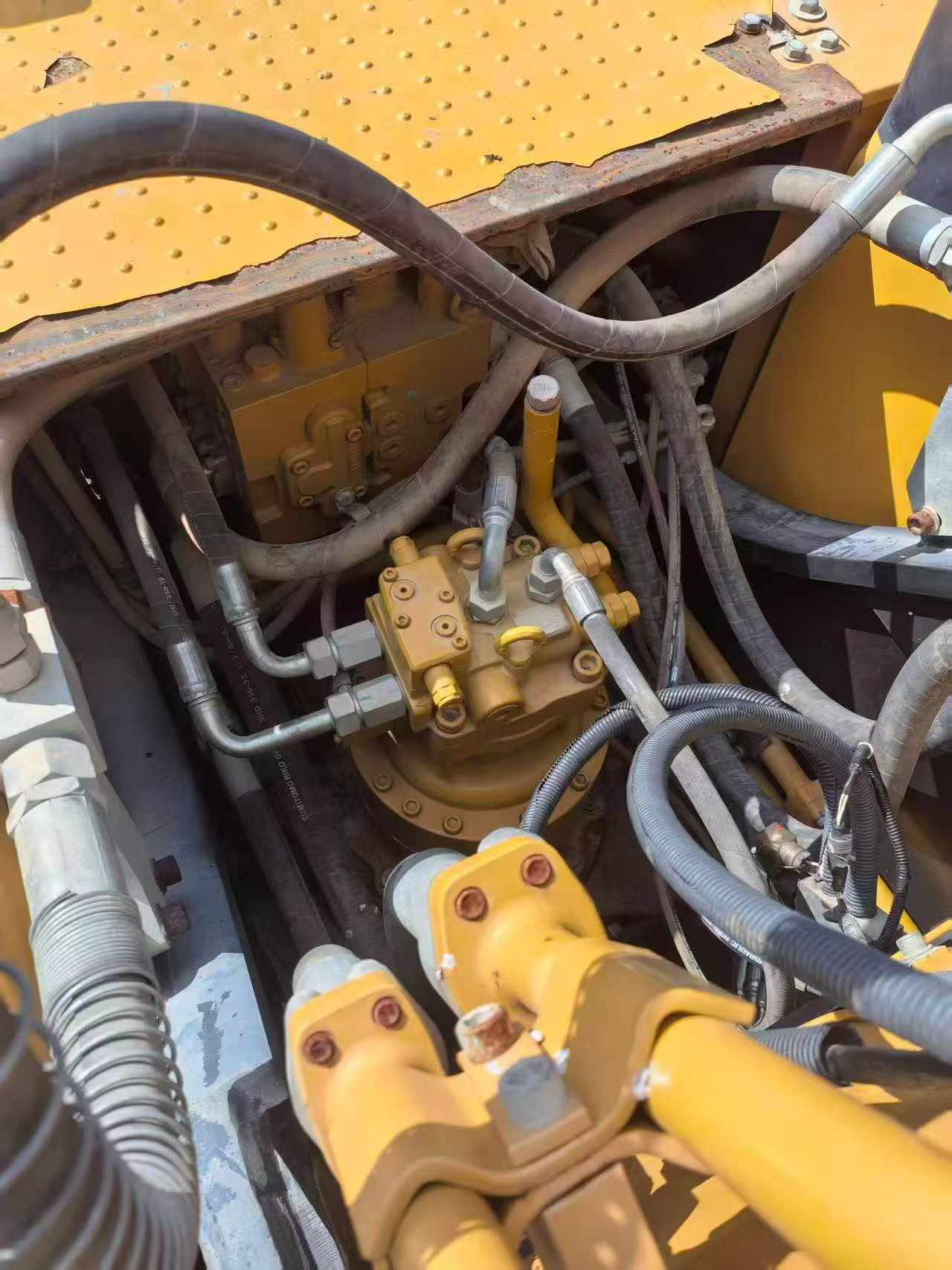 Buy Sany SY200C Used Excavator / 5