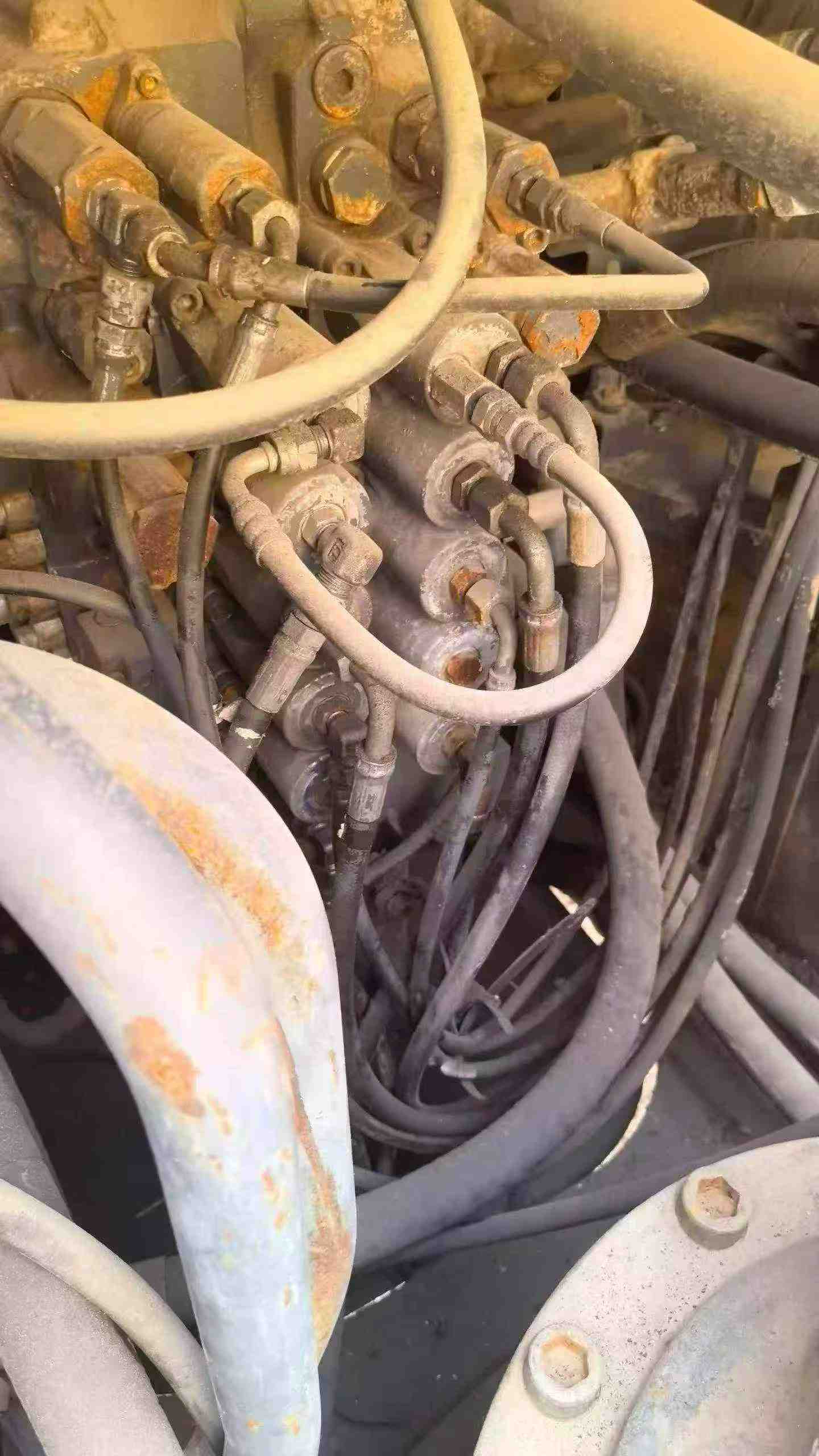 Buy Sumitomo SH350-5 Used Excavator / 6