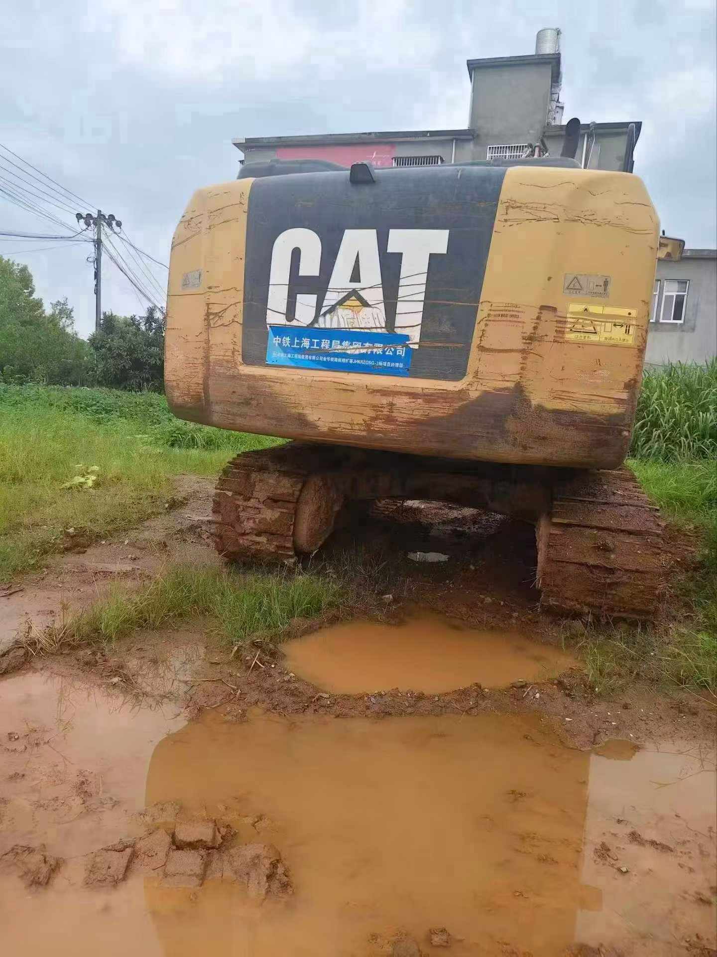 Buy Caterpillar 320E Used Excavator / 9