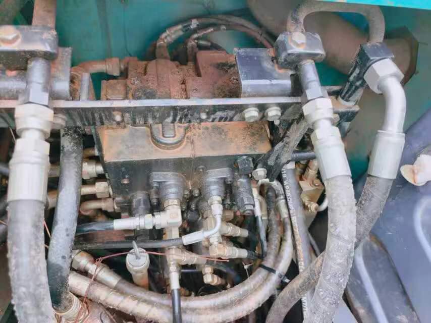 Buy Sany SY200C Used Excavator / 3