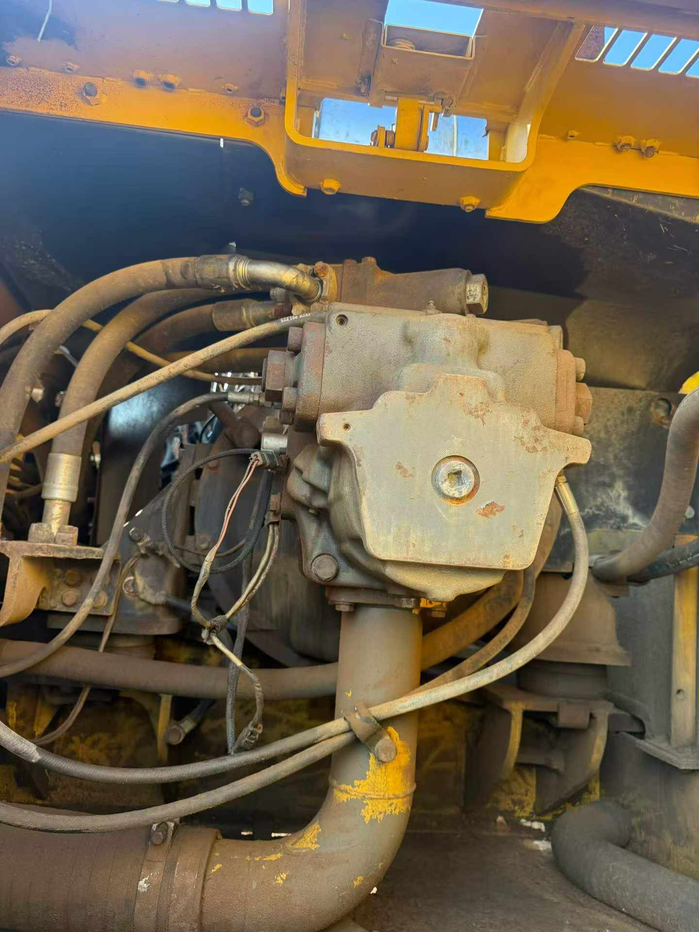 Buy Komatsu PC350-7 Used Excavator / 4