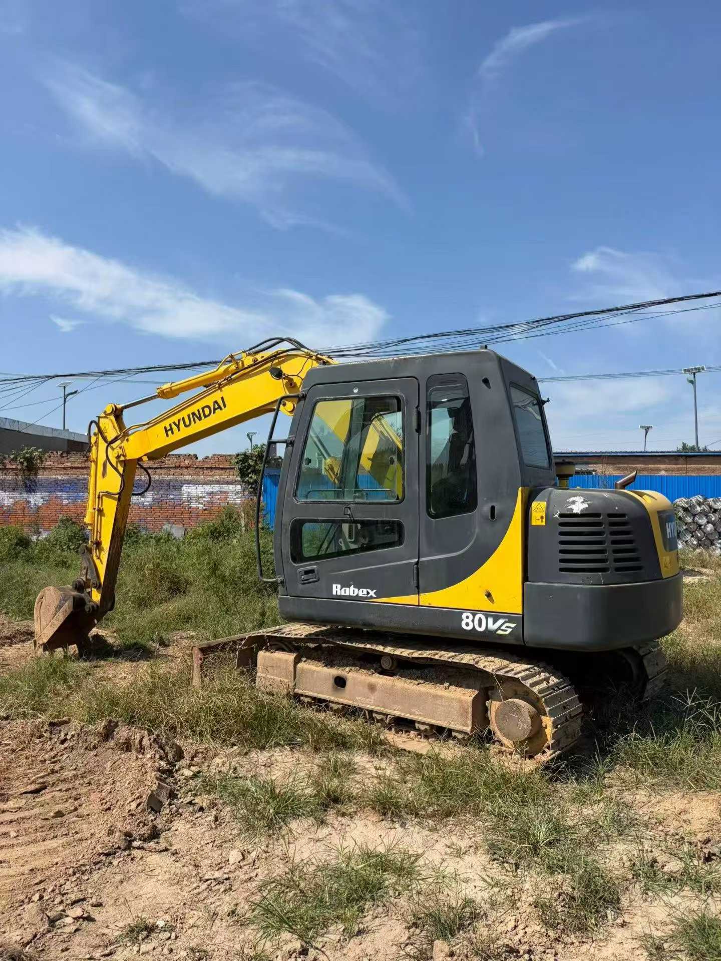 Buy Hyundai R80G Used Excavator / 3