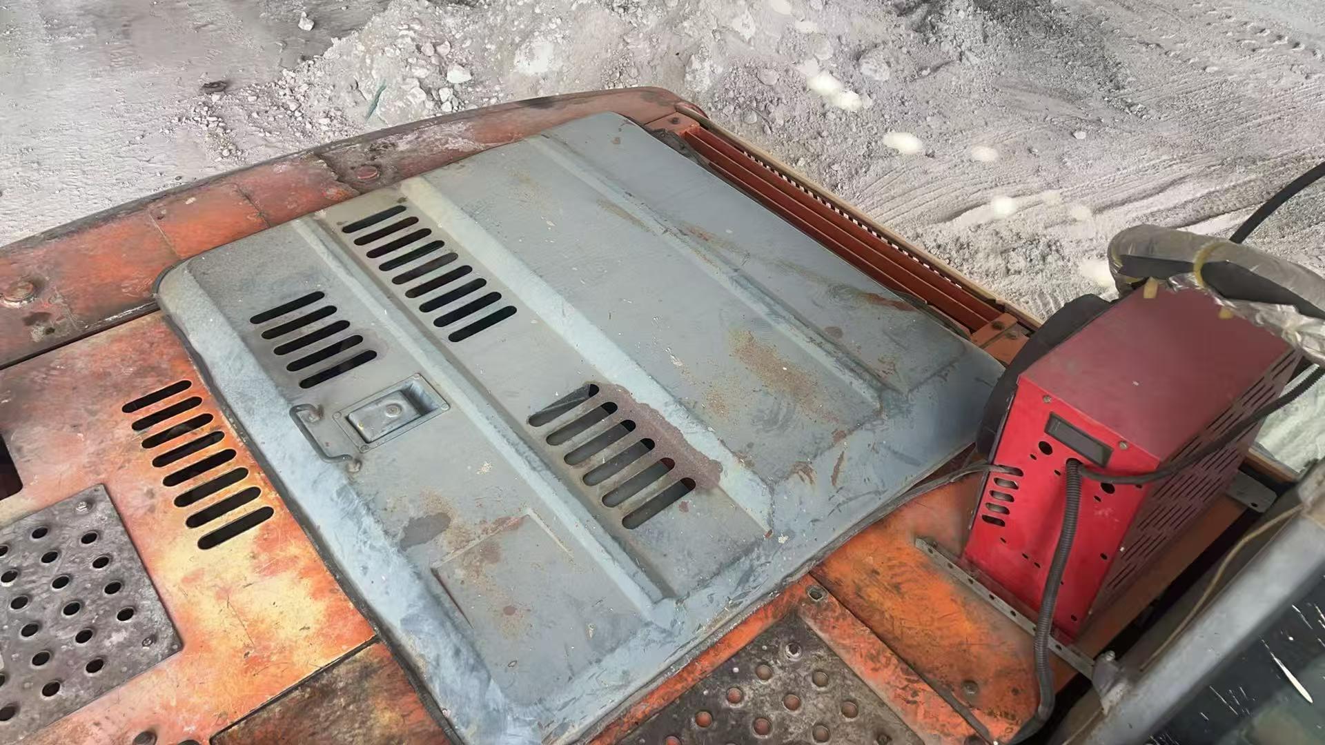Buy Hitachi EX200-3 Used Excavator / 6