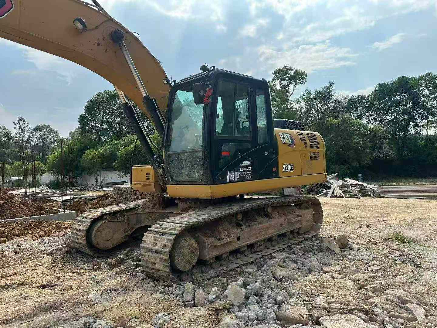 Buy Caterpillar 320A Used Excavator / 5