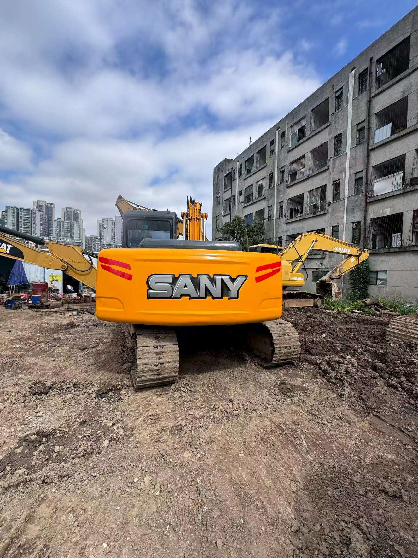 Buy Sany SY135 Used Excavator / 3