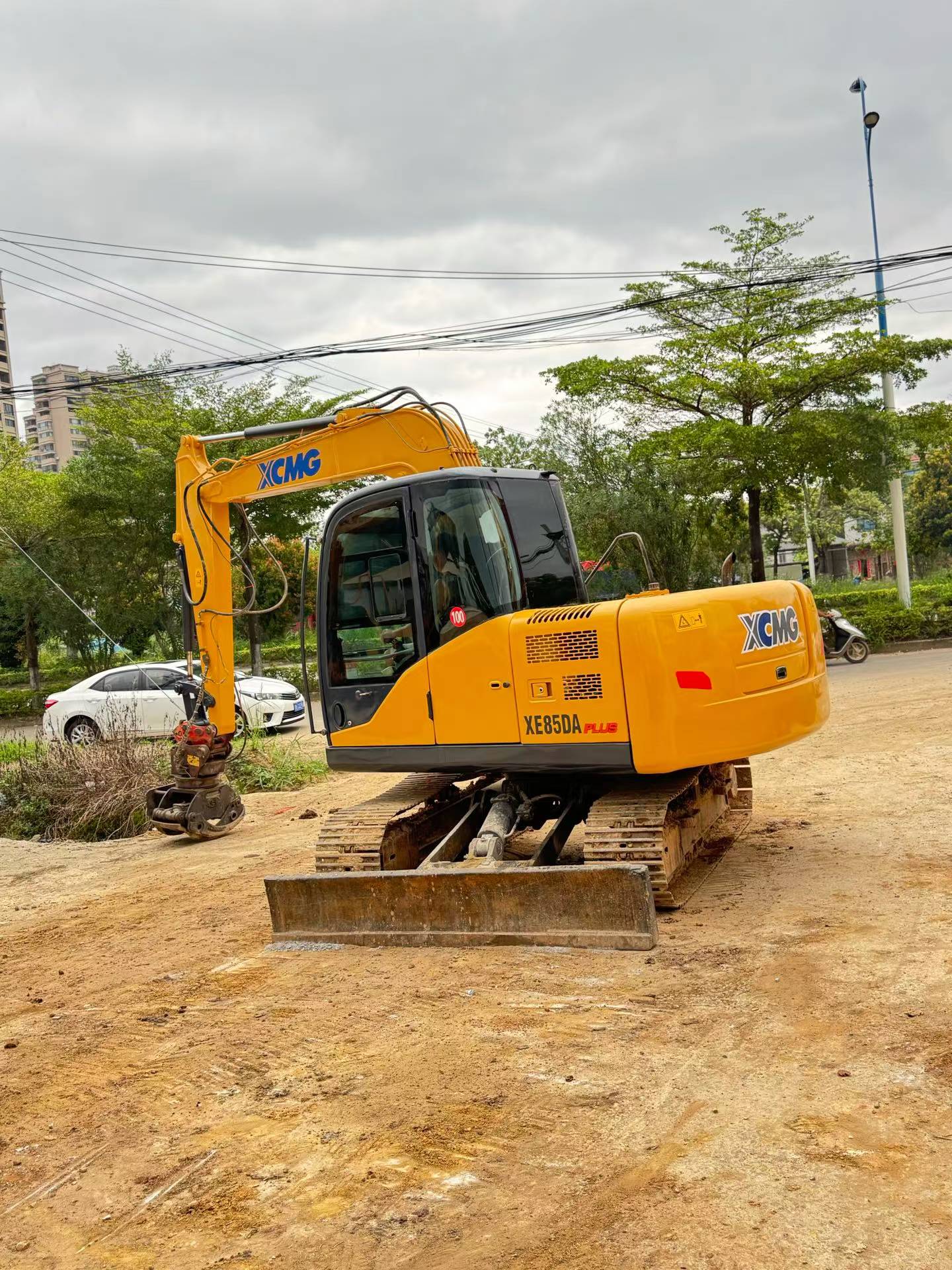 Buy XCMG XE80 Used Excavator / 2