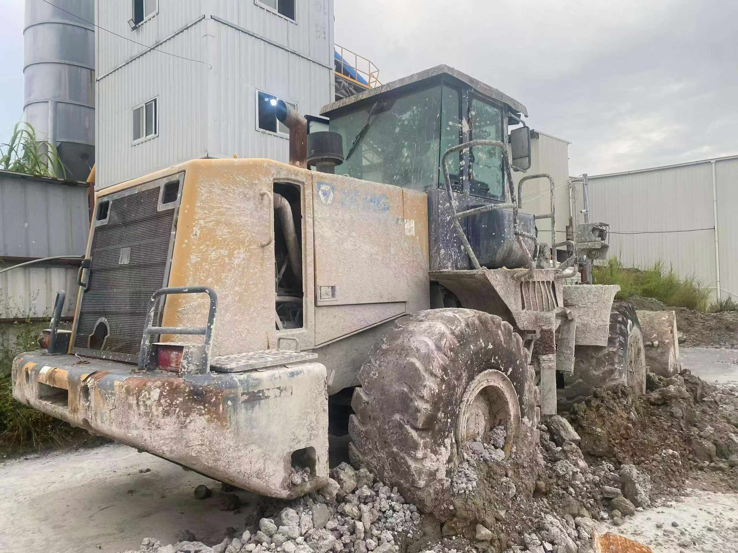 Buy XCMG LW500HV Used Loader / 2