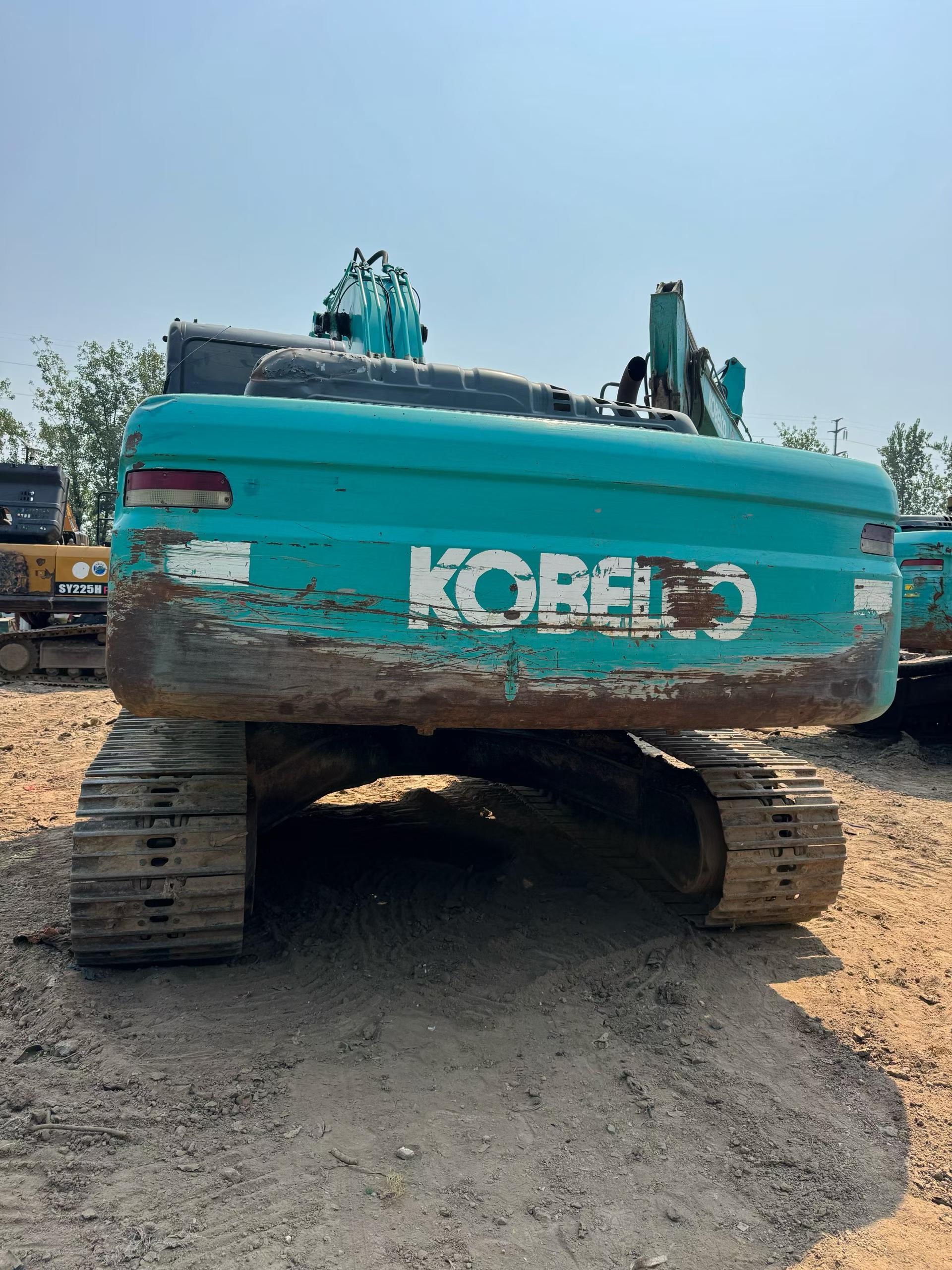 Buy Kobelco SK260 Used Excavator / 5