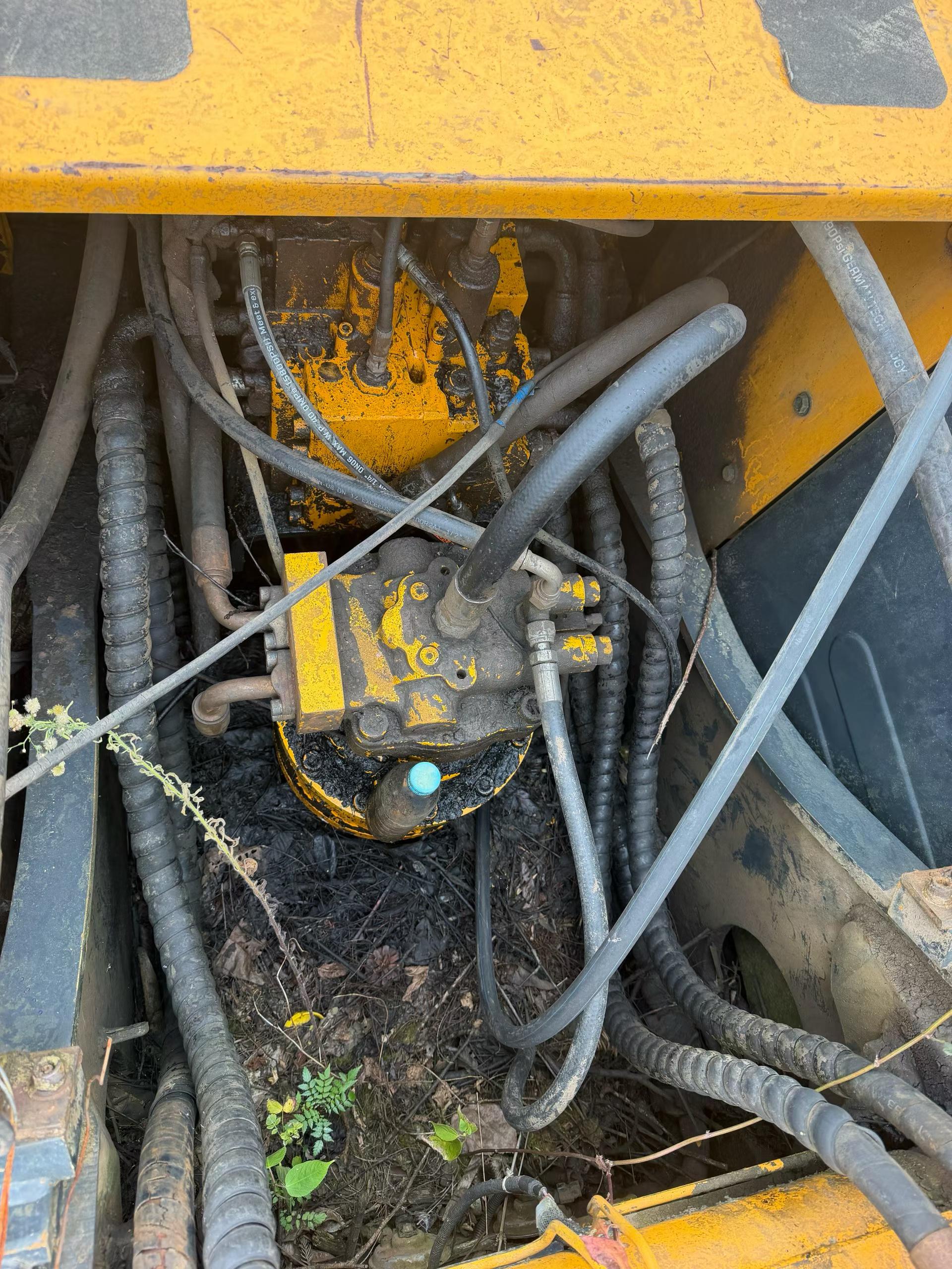 Buy Hyundai R215-7 Used Excavator / 7