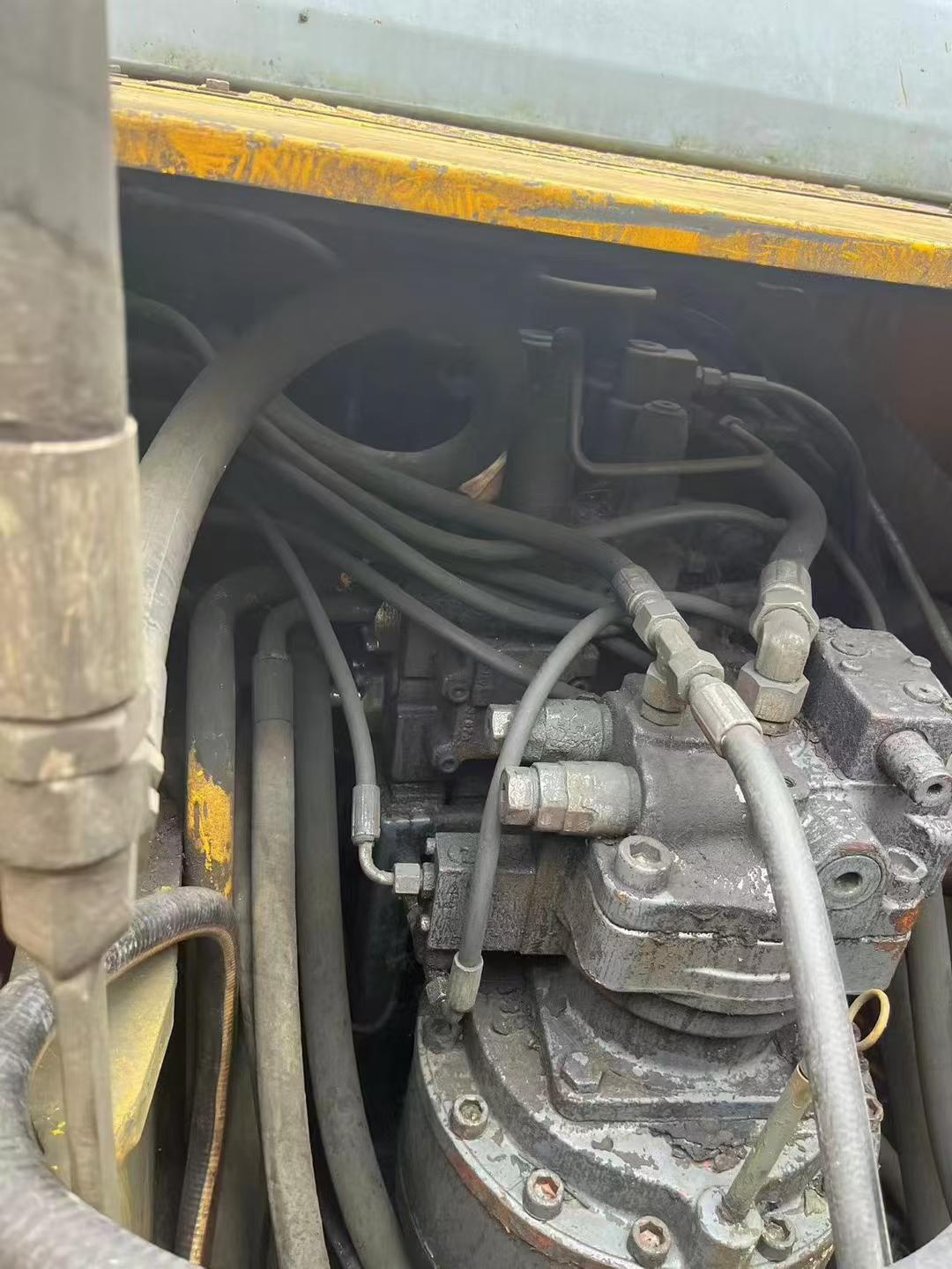 Buy XCMG XE215 Used Excavator / 4