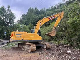 Buy XCMG XE200 Used Excavator / 3 Buy XCMG XE200 Used Excavator / 3