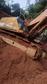 Buy Kobelco SK75 Used Excavator / 2 Buy Kobelco SK75 Used Excavator / 2