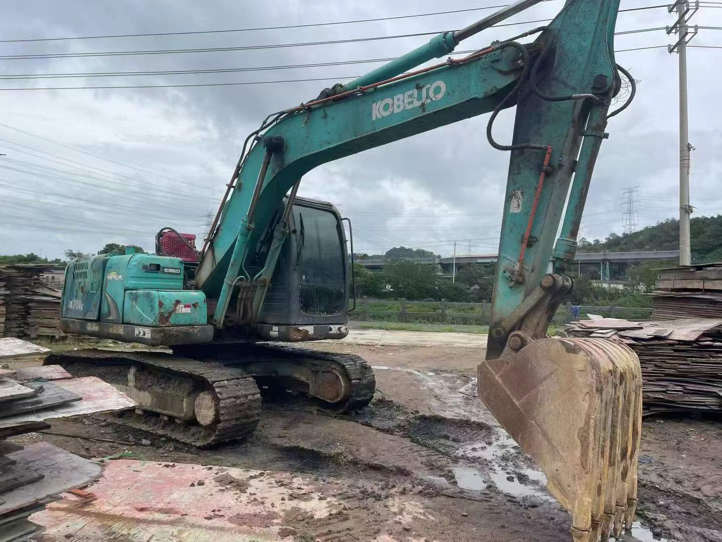 Buy Kobelco SK130-8 Used Excavator / 4