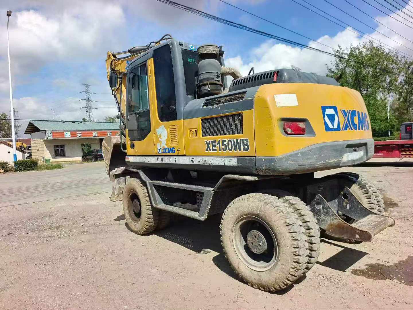 Buy XCMG XE150 Used Excavator / 3