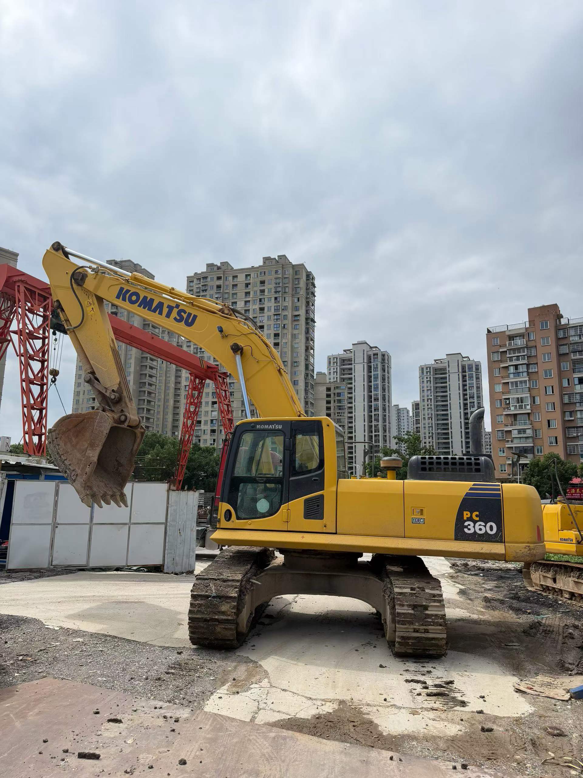 Buy Komatsu PC360-7 Used Excavator / 3